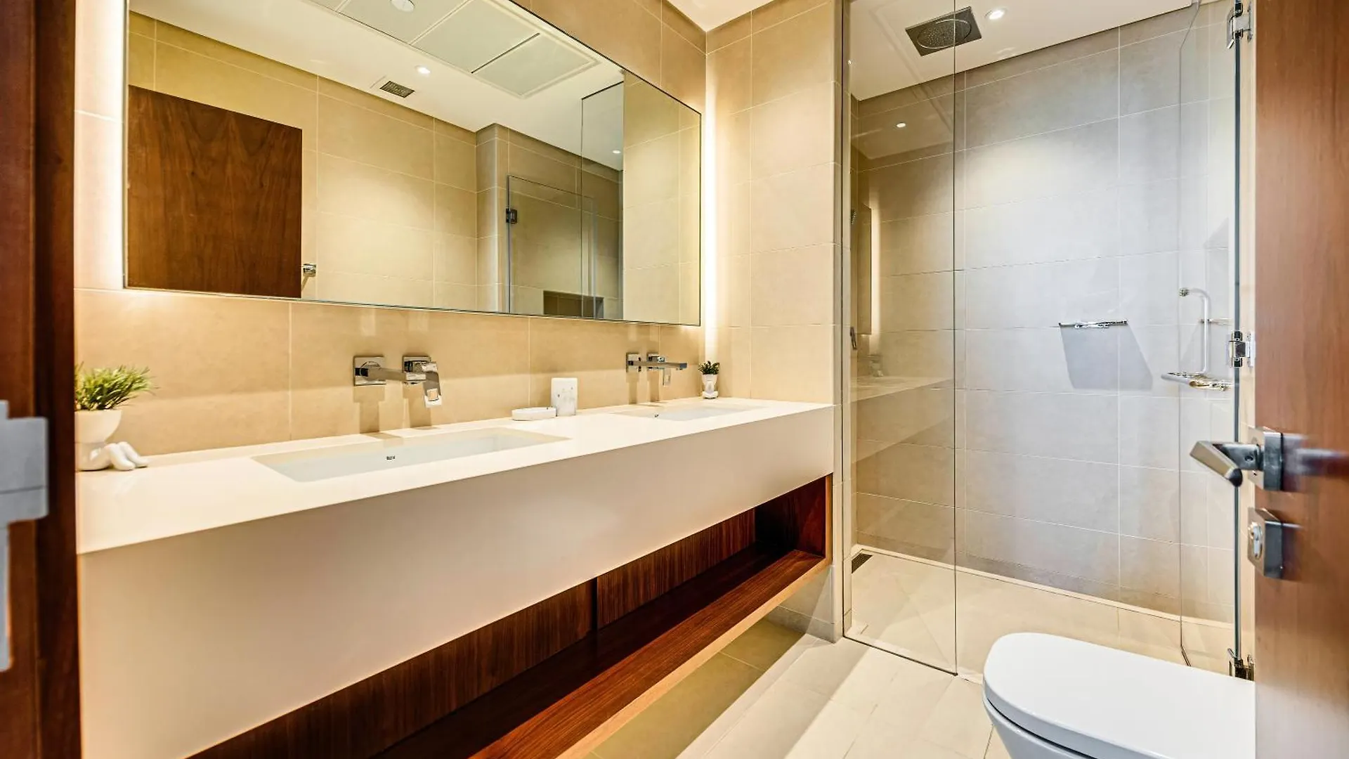Brand New 1 Bedroom In Marina Gate 2, Dubai Marina 0*,